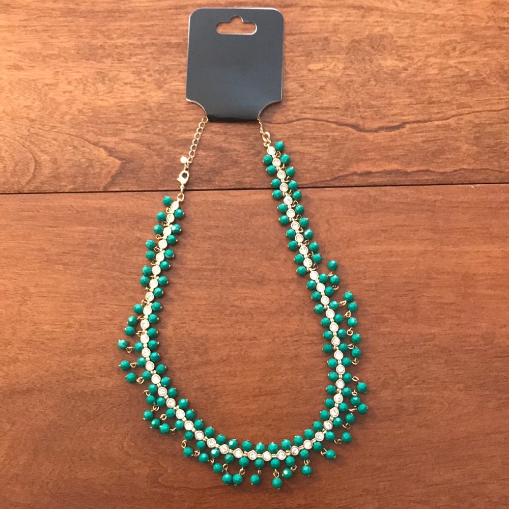 Cute green and sparkly statement necklace